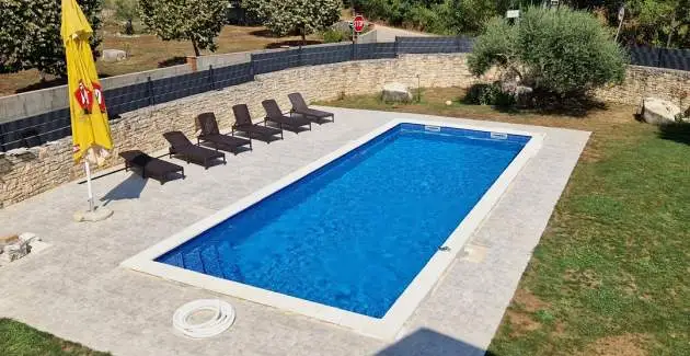 App Jadran Porec with Private Pool