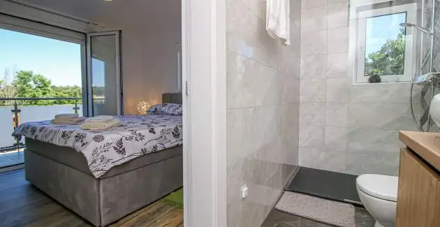 App Jadran Porec with Private Pool