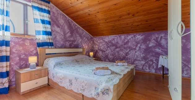 Cintya A4 with Balcony