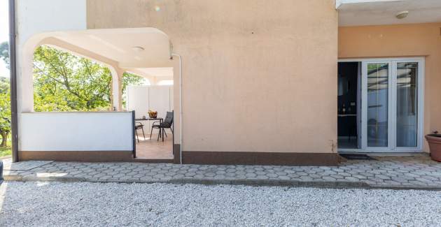 Studio with Terrace Klaudio