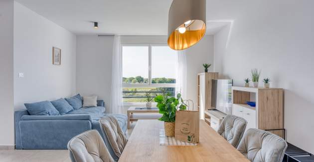 Apartments Monika&Jozsef - A4 /Apartment with Balcony No.3