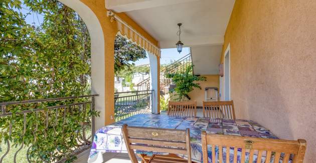 Rinaldis Br.1 s terasom 