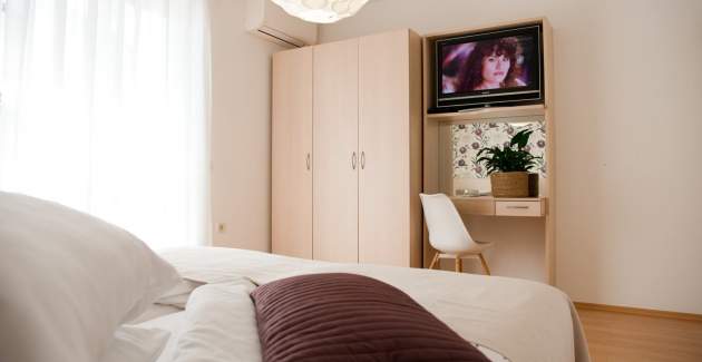 Apartment Sandra I mit 2 Schlafzimmern, nur 300 m vom Strand entfernt
