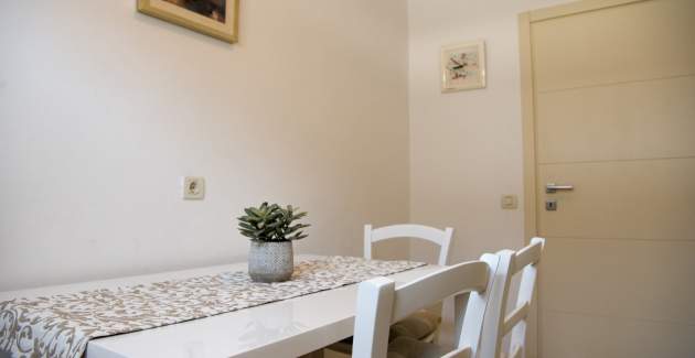 Apartment Sandra I mit 2 Schlafzimmern, nur 300 m vom Strand entfernt