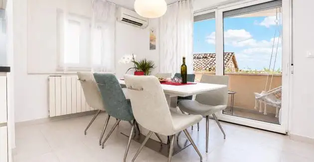 Holiday Home Poli Percica