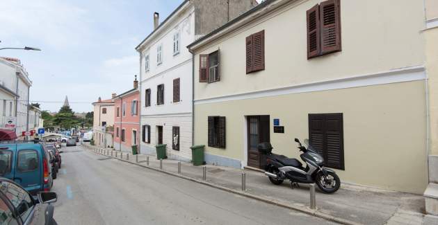 Moderan dvosobni Apartman Eva u Centru Poreča