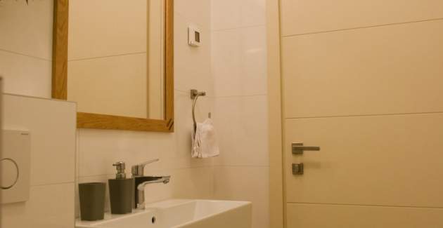 One-Bedroom Apartment Sandra II with Terrace and Garden View