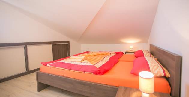 Apartman Sara I s balkonom