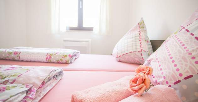 Apartman Sara I s balkonom