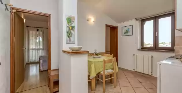 Apartman s 2 spavaće sobe Ruzica III A4 s balkonom