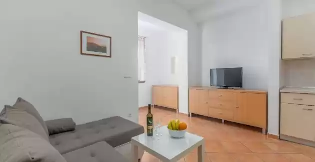 Two-Bedroom Apartment Fiskus II with Balcony