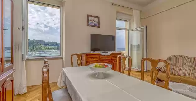 Apartment Viking Rovinj with Sea View