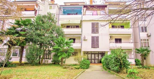 One-Bedroom Apartment Vita with Balcony