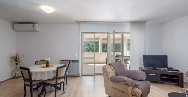 Ferienwohnung Poli Nona mit 2 Schlafzimmern
