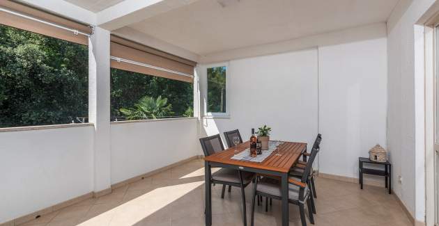 Ferienwohnung Poli Nona mit 2 Schlafzimmern