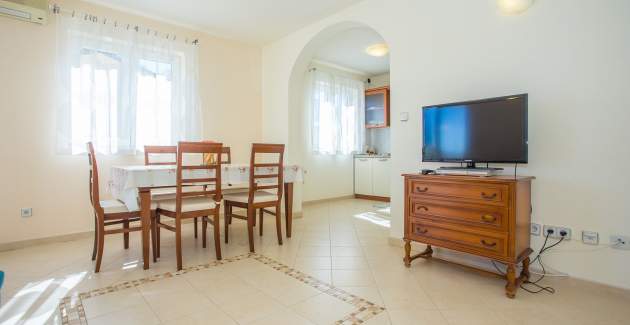 Apartman Luka Veli Maj