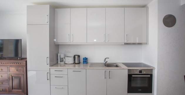 Apartment Sunce II with Shared Pool