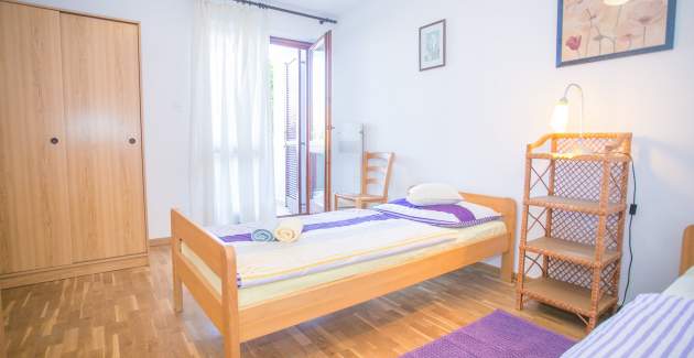 Apartment Branka for 5 people near the beaches