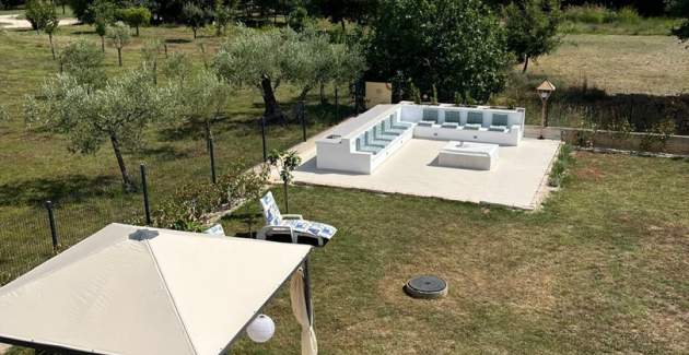Apartment White with Balcony A2