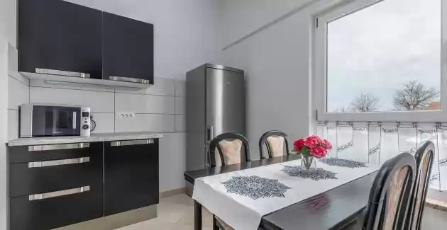 Dvosobni apartman Leko I