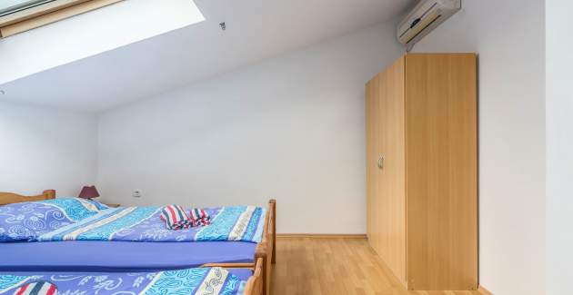 Appartamento Leko III con balcone, piscina in comune e giardino