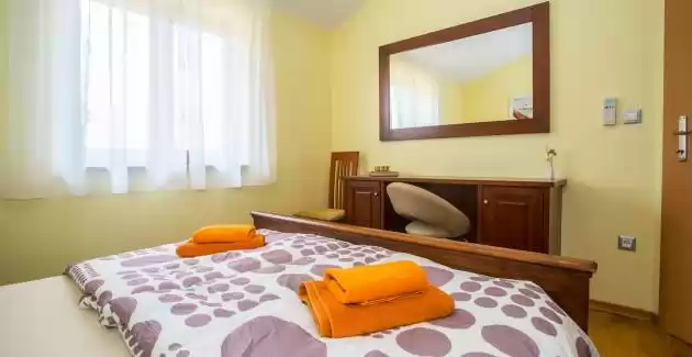 One-Bedroom Apartment Stanko II