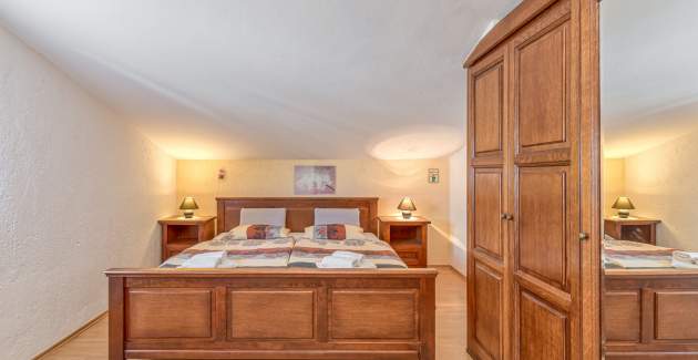 Ferienwohnung Slavko Cancini mit 2 Schlafzimmern und Balkon