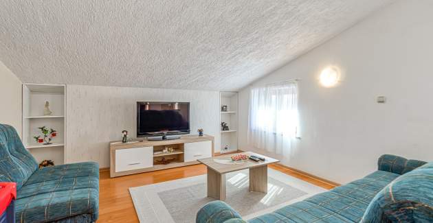 Ferienwohnung Slavko Cancini mit 2 Schlafzimmern und Balkon