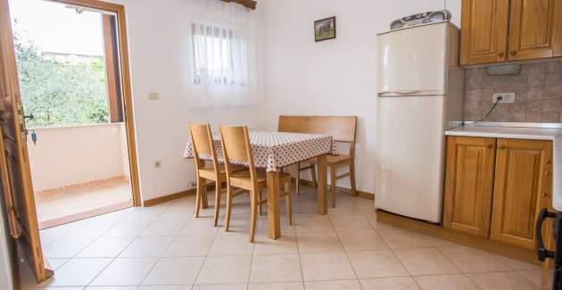 Ferienwohnung Staver II mit Terrasse und Gartenblick, Porec