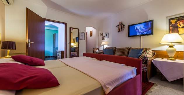 Apartman Stefi II u Prizemlju - 300 m od Mora