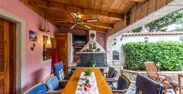 Apartman Stefi II u Prizemlju - 300 m od Mora