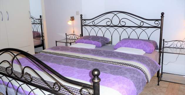 Two-Bedroom Apartment Palme I in Funtana