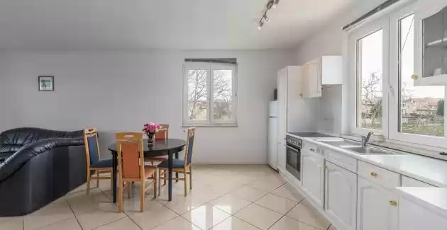 Apartman Leko IV