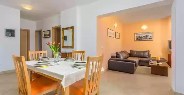 Apartment Riva Porec