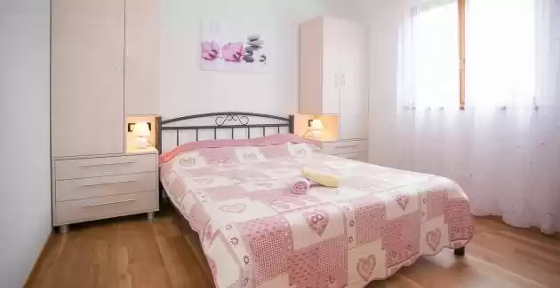 Vila Valmonida
