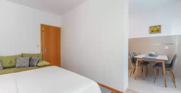 Apartmani Silvana / Antonela I Špadići