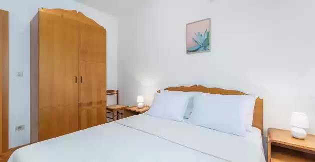 Apartmani Silvana / Antonela I Špadići