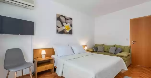 Apartmani Silvana / Antonela I Špadići