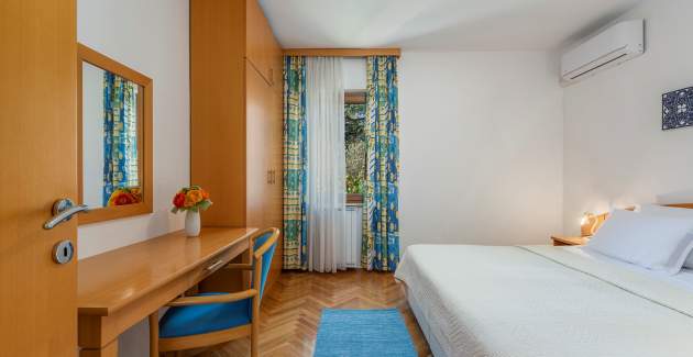 Apartments Silvana / Kristina II mit Balkon in Spadici