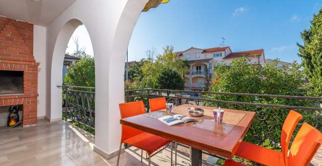 Apartments Silvana / Kristina II with Balcony in Spadici
