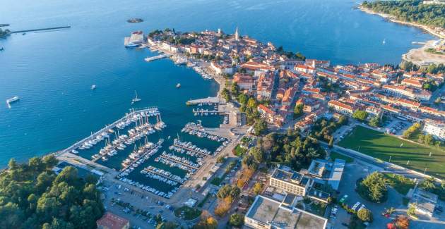 Simply furnished one bedroom apartment Oriana near Poreč