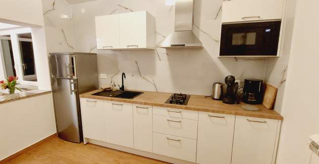 Cupar / Apartment Valentina