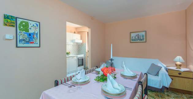Apartment Rajko I with Garden View
