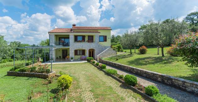 Apartment Rajko II with Terrace