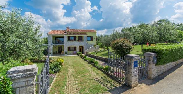 Apartment Rajko II with Terrace