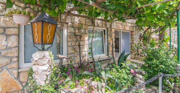 Appartamento Suzy Studio A Standard per 3 persone con piscina in comune