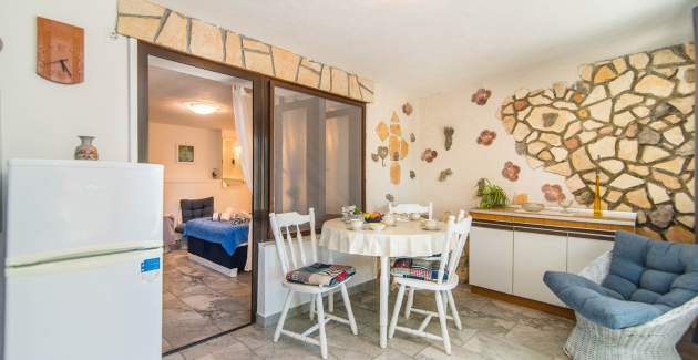 Appartamento Suzy Studio A Standard per 3 persone con piscina in comune