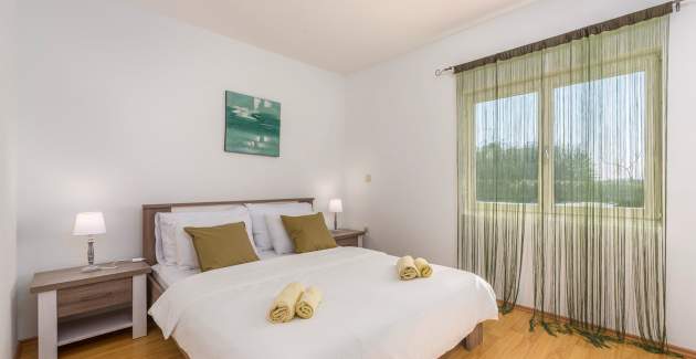 Ferienwohnung Dobrec I mit 1 Schlafzimmer und mit Gemeinschaftspool