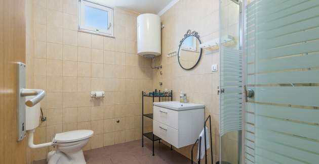 Ferienwohnung Dobrec I mit 1 Schlafzimmer und mit Gemeinschaftspool