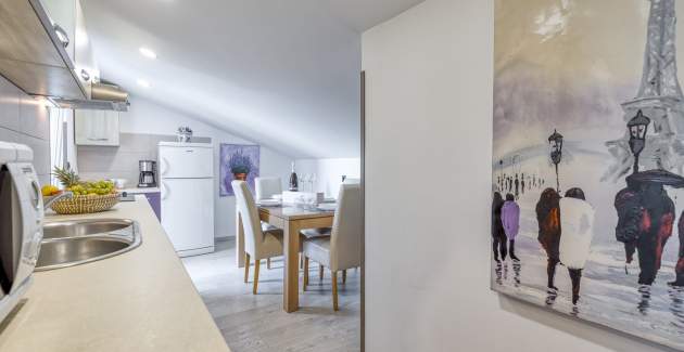 Apartment Dobrec III on The Second Floor with Sea View